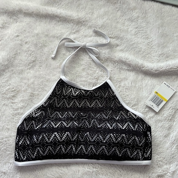 Hula Honey NWT halter crochet bikini top - Picture 1 of 5